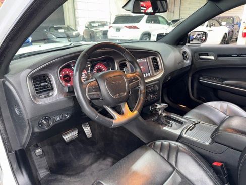 Used 2017 Dodge Charger SRT Hellcat w/ Harman/Kardon Audio Group image 8