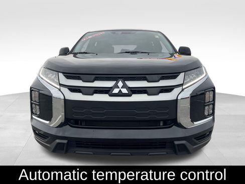 Used 2023 Mitsubishi Outlander Sport ES image 2