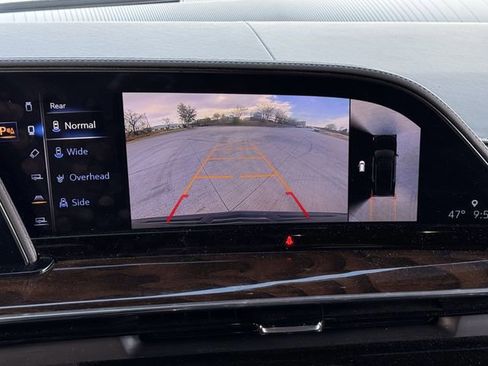 Certified 2023 Cadillac Escalade Premium Luxury Platinum image 18