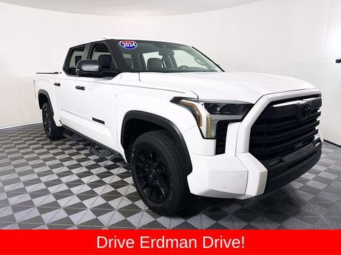Used 2024 Toyota Tundra SR5 w/ SR5 Convenience Package RWD image 1