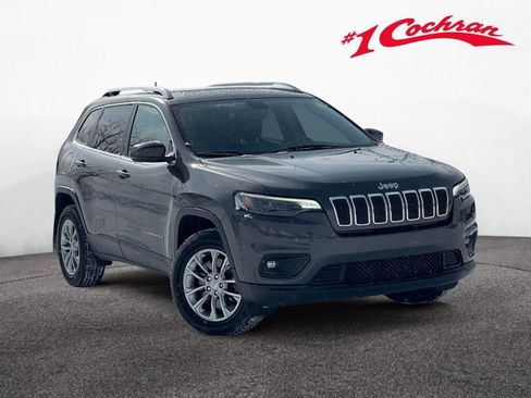 Used 2019 Jeep Cherokee Latitude Plus w/ Comfort/Convenience Group image 1