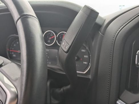 Used 2022 Chevrolet Silverado 1500 RST w/ LPO, Blackout Package AWD/4WD image 19