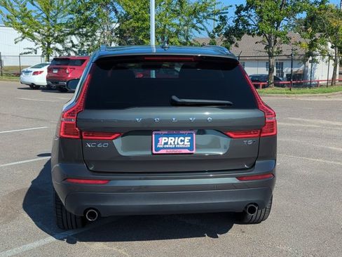 Used 2020 Volvo XC60 T5 Momentum w/ Protection Package AWD/4WD image 7
