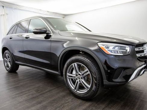 Used 2020 Mercedes-Benz GLC 300 4MATIC w/ Parking Assistance Package image 28