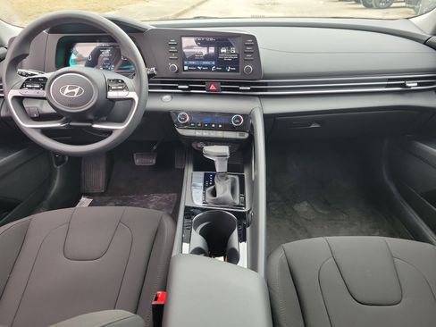 New 2026 Hyundai Elantra Blue image 9