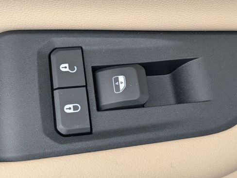 New 2026 Jeep Grand Cherokee Limited w/ Limited Altitude Package image 28