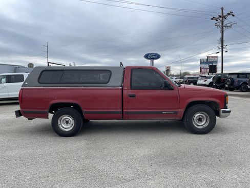 Used 1988 GMC Sierra 1500 2WD Regular Cab image 3