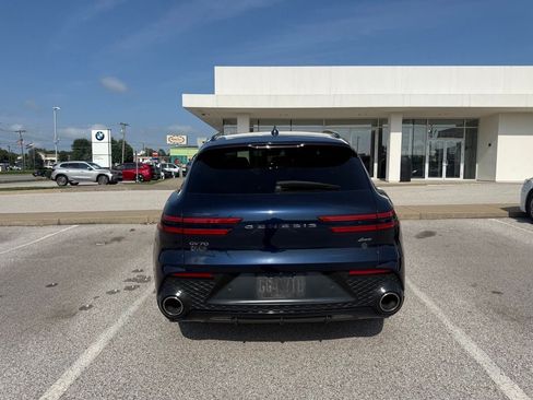 Used 2023 Genesis GV70 2.5T w/ Sport Prestige Package AWD/4WD image 5