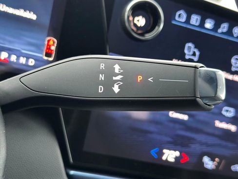 New 2026 Chevrolet Equinox EV LT image 30