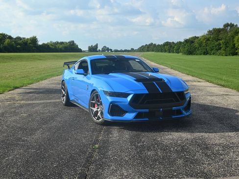 New 2025 Ford Mustang GT Premium w/ GT Performance Package RWD image 3