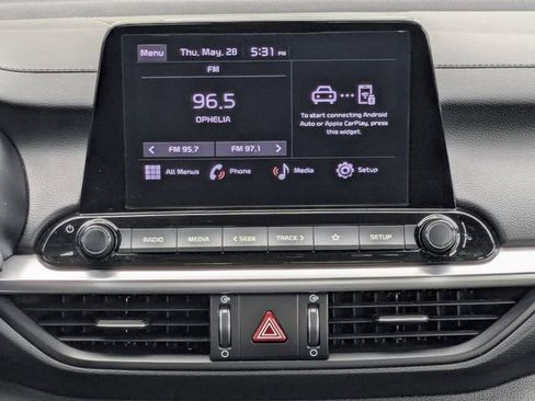 Certified 2022 Kia Forte Sedan FWD image 18