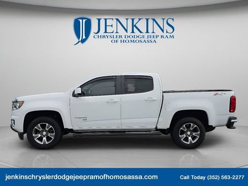Used 2018 Chevrolet Colorado Z71 AWD/4WD image 9