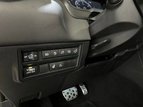 Used 2025 Toyota Tundra TRD Pro w/ Tow Tech Package AWD/4WD image 15