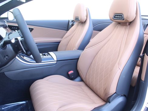 New 2026 Mercedes-Benz CLE 53 AMG 4MATIC Cabriolet image 16