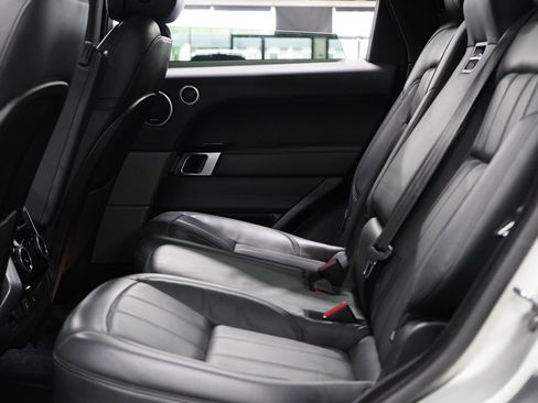 Used 2019 Land Rover Range Rover Sport Supercharged AWD/4WD image 27