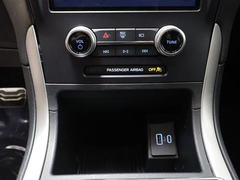 Used 2024 Ford Edge ST-Line AWD/4WD image 11