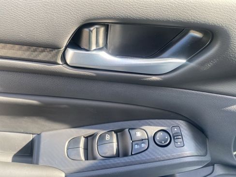 New 2025 Nissan Altima 2.5 SV w/ SV Premium Package image 15