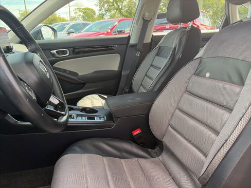 Certified 2024 Honda Civic EX image 11