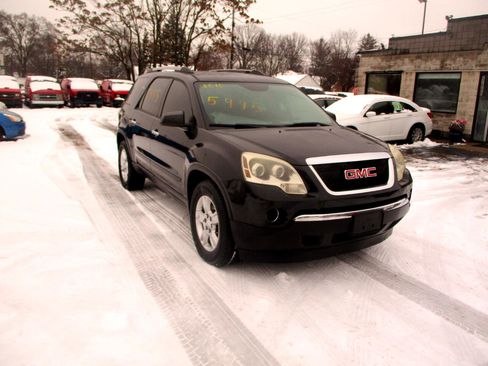 Used 2010 GMC Acadia SL image 1