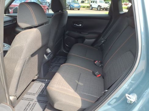 Used 2024 Honda HR-V Sport image 6