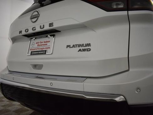 Certified 2025 Nissan Rogue Platinum AWD/4WD image 46