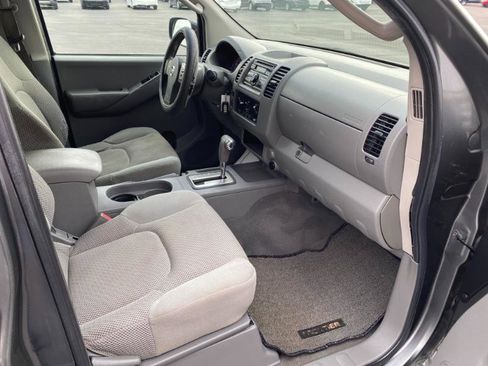 Used 2008 Nissan Frontier SE w/ SE Value Truck Pkg image 15