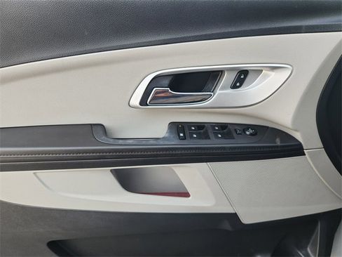 Used 2013 Chevrolet Equinox LS image 29
