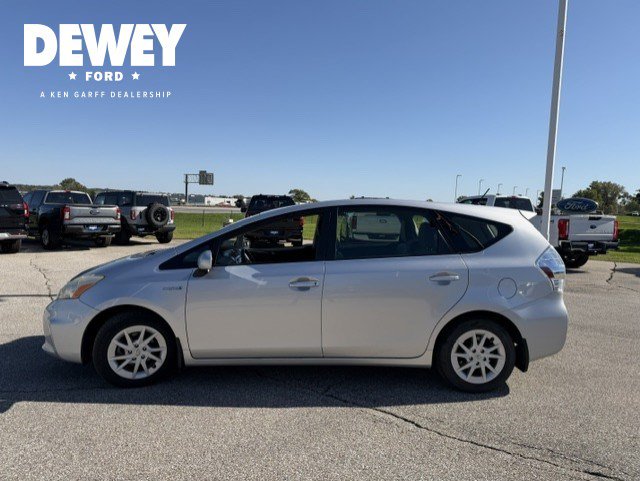Used 2012 Toyota Prius V Two FWD image 5