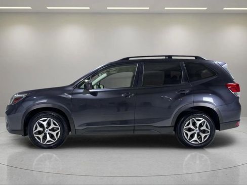 Used 2019 Subaru Forester Premium AWD/4WD image 17