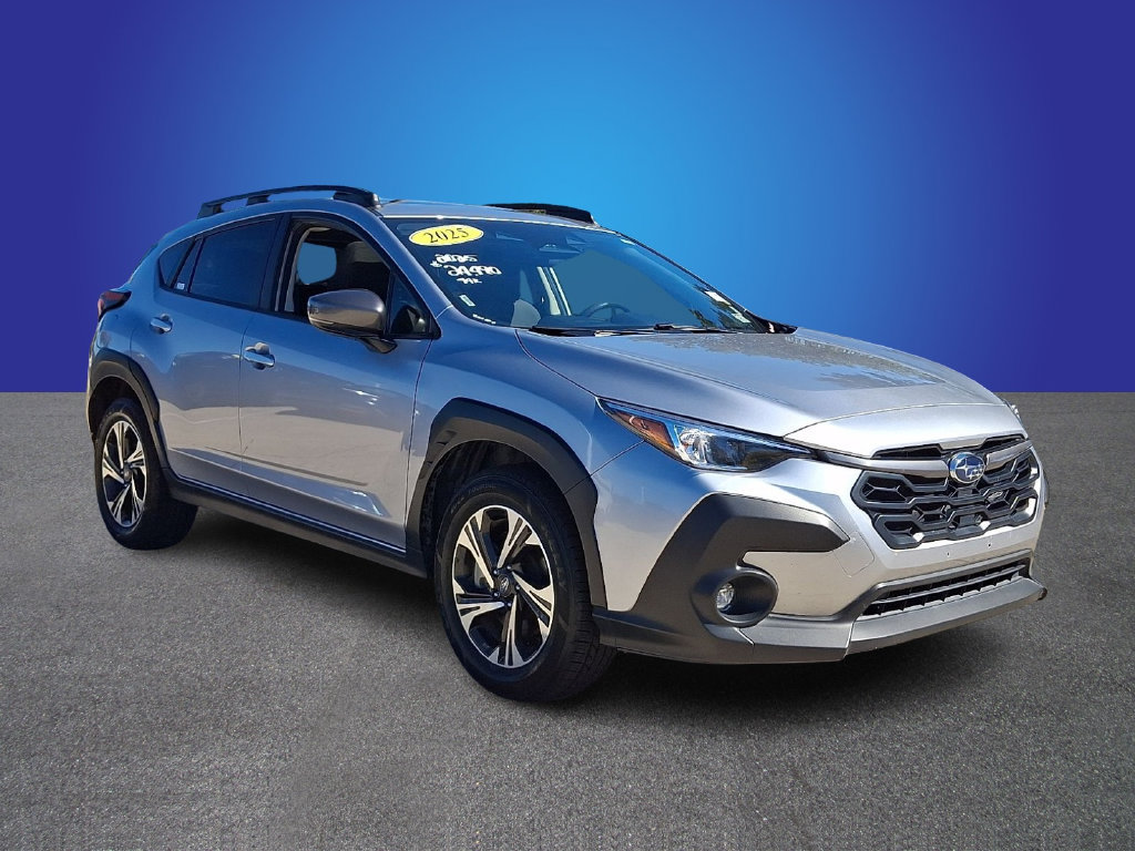 Used 2025 Subaru Crosstrek 2.5i Premium AWD/4WD image 3