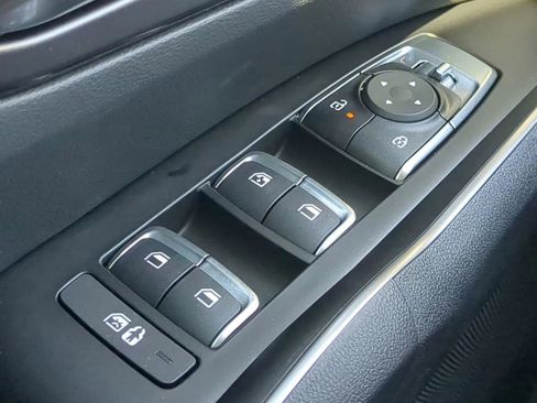 New 2026 Kia Sorento S w/ S Panoramic Sunroof Package image 13