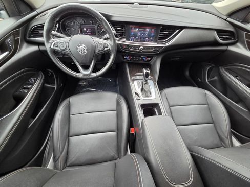 Used 2018 Buick Regal Essence w/ Driver Confidence Package #1 AWD/4WD image 13