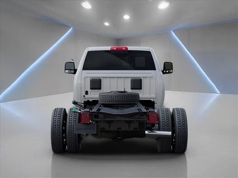 New 2026 RAM 5500 Tradesman w/ Chrome Appearance Group image 8