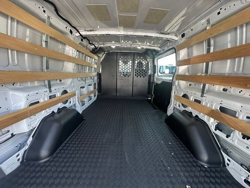 Used 2025 Ford Transit 250 Low Roof w/ Exterior Upgrade Package RWD image 12