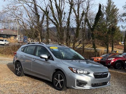 Used 2019 Subaru Impreza 2.0i Premium w/ Popular Package #2 image 1