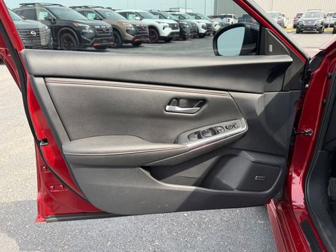 Used 2024 Nissan Sentra SR w/ SR Premium Package FWD image 12