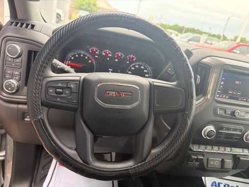 Used 2024 GMC Sierra 2500 Pro w/ 1SA Pro Safety Plus Package AWD/4WD image 17
