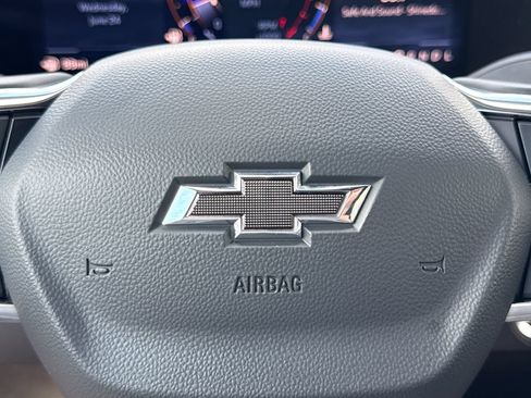 Used 2026 Chevrolet Traverse Z71 AWD/4WD image 30