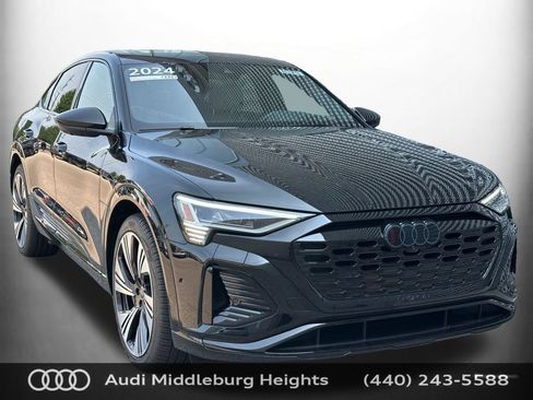 Used 2024 Audi Q8 e-tron Prestige w/ Prestige Package AWD/4WD image 1
