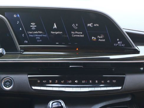 Certified 2024 Cadillac Escalade Sport w/ Touring Package AWD/4WD image 17