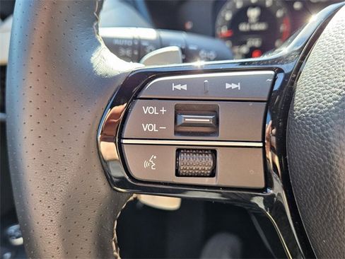 Used 2025 Acura ADX A-Spec image 12