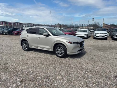 Used 2025 MAZDA CX-5 AWD 2.5 S w/ Select Package image 5