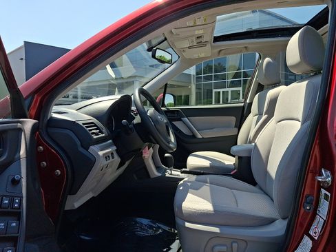 Used 2015 Subaru Forester 2.5i Premium w/ Popular Package #1 AWD/4WD image 14