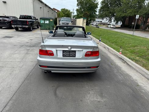 Used 2006 BMW 330Ci Convertible RWD image 10