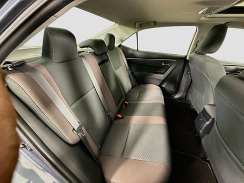 Used 2017 Toyota Corolla LE FWD image 18