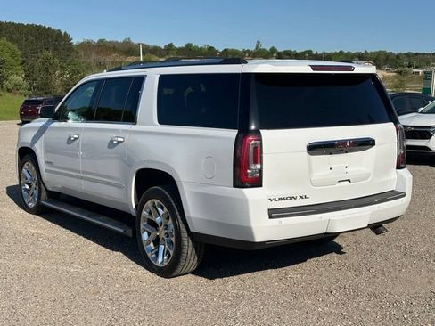 Used 2020 GMC Yukon XL Denali w/ Denali Ultimate Package AWD/4WD image 6