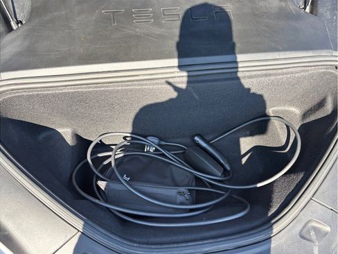 Used 2018 Tesla Model S 75D image 48