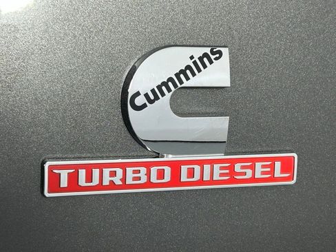 Used 2023 RAM 3500 Laramie AWD/4WD image 9