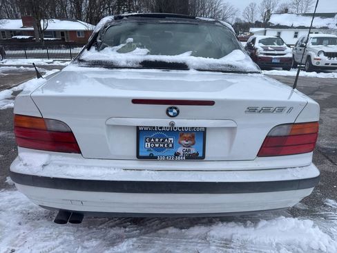 Used 1998 BMW 328i Convertible image 18