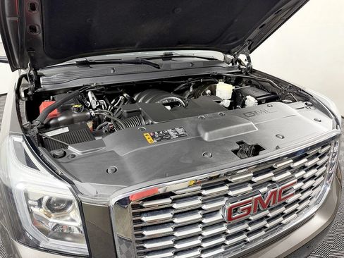 Used 2019 GMC Yukon Denali AWD/4WD image 23